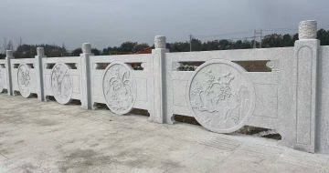 呼伦贝尔芝麻白河道栏杆 石材栏杆