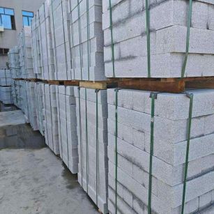 呼伦贝尔芝麻白路牙石，路侧石