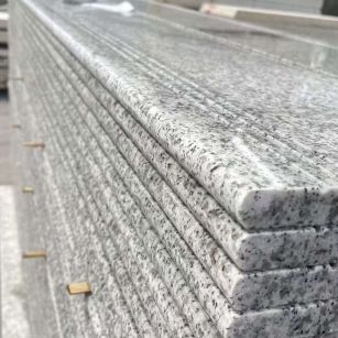 呼伦贝尔芝麻白楼梯踏步 花岗岩楼梯板材